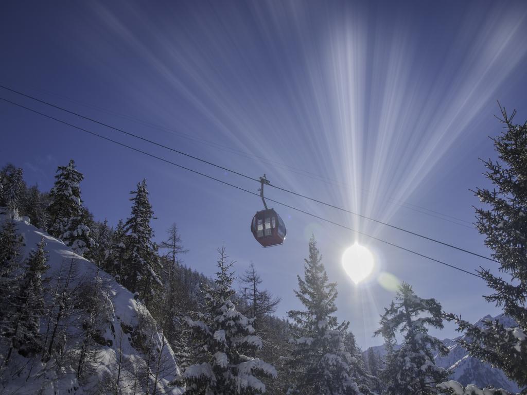 Chalet Fridi Rosswald ภายนอก รูปภาพ